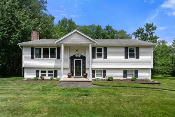 42 Allison Lane, West Springfield, MA 01089