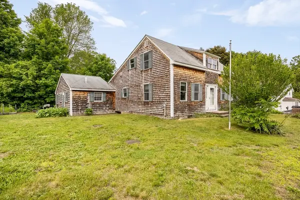 93 Main, Newbury, MA 01922