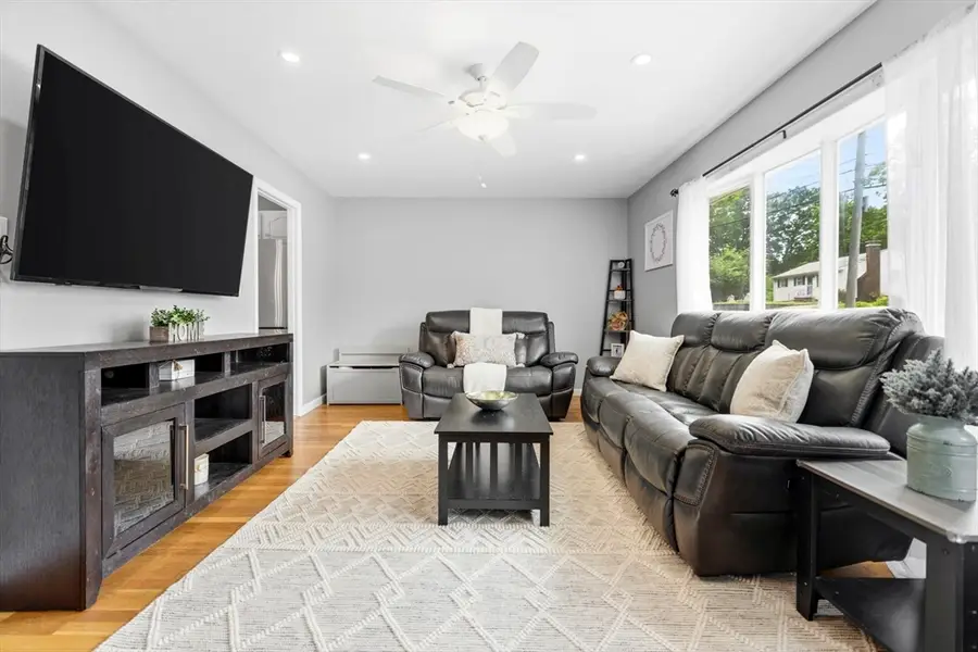 447 Shawsheen Street, Tewksbury, MA 01876 - #3