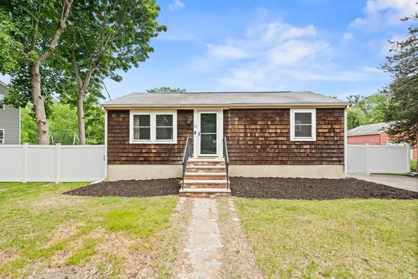 23 Leland Road, North Reading, MA 01864