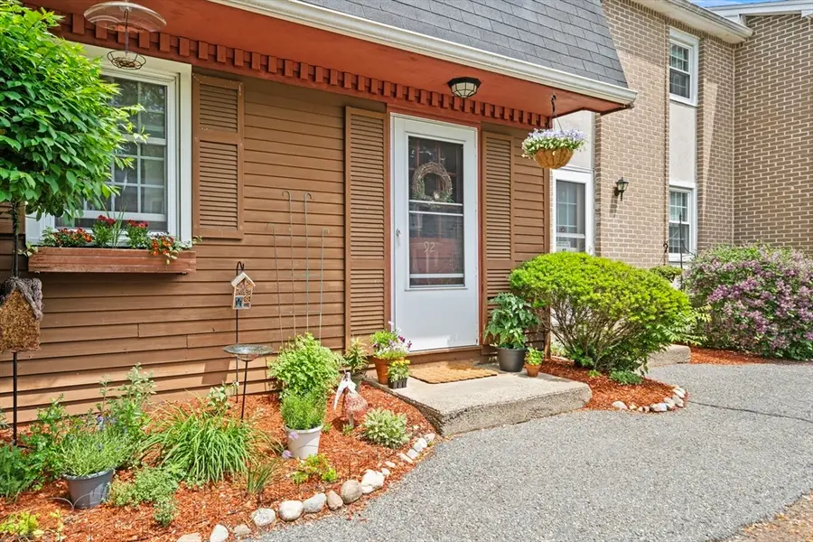 17 Cannongate Road #92, Tyngsborough, MA 01879 - #2