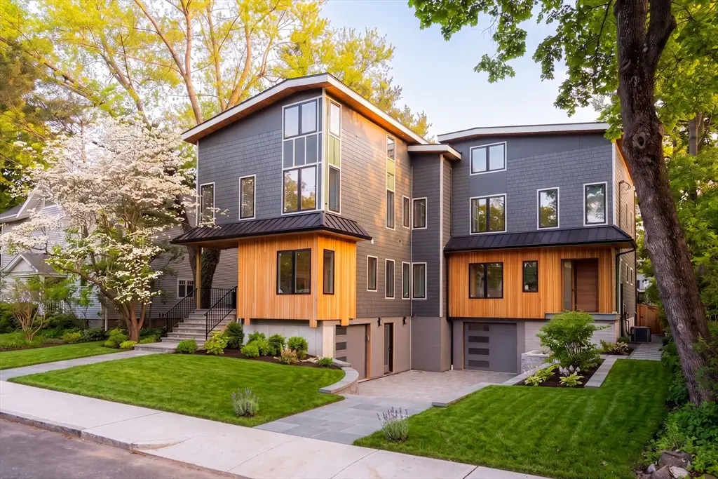 19-21 Maple Park #21, Newton, MA 02459 - #1