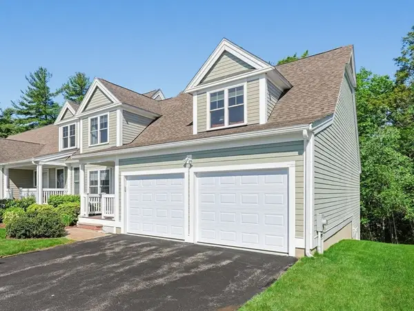27 Country Hill Road #27, Holden, MA 01522