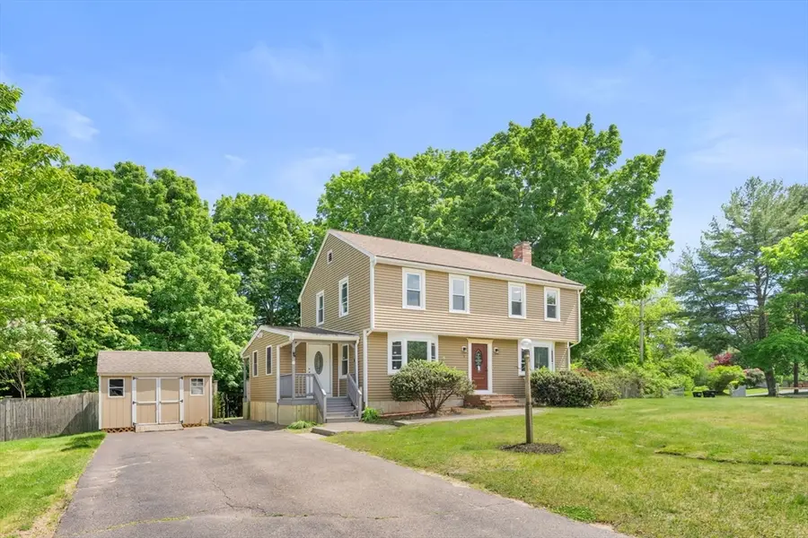 5 Tuckoosa Cir, Bridgewater, MA 02324 - #2
