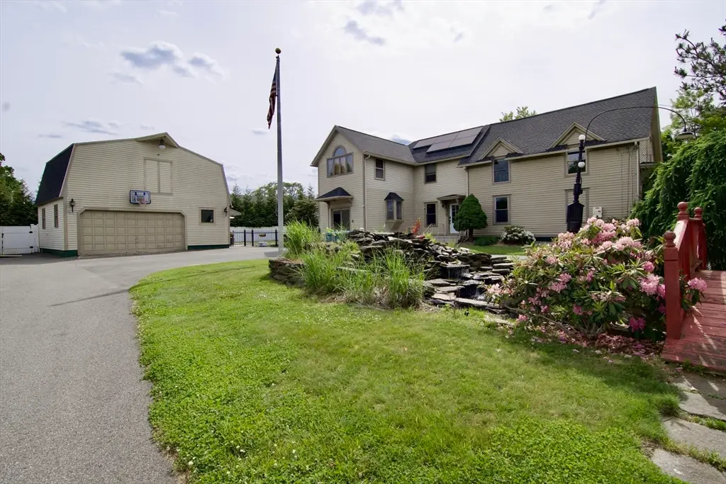 597 Chapin St, Ludlow, MA 01056 - #1