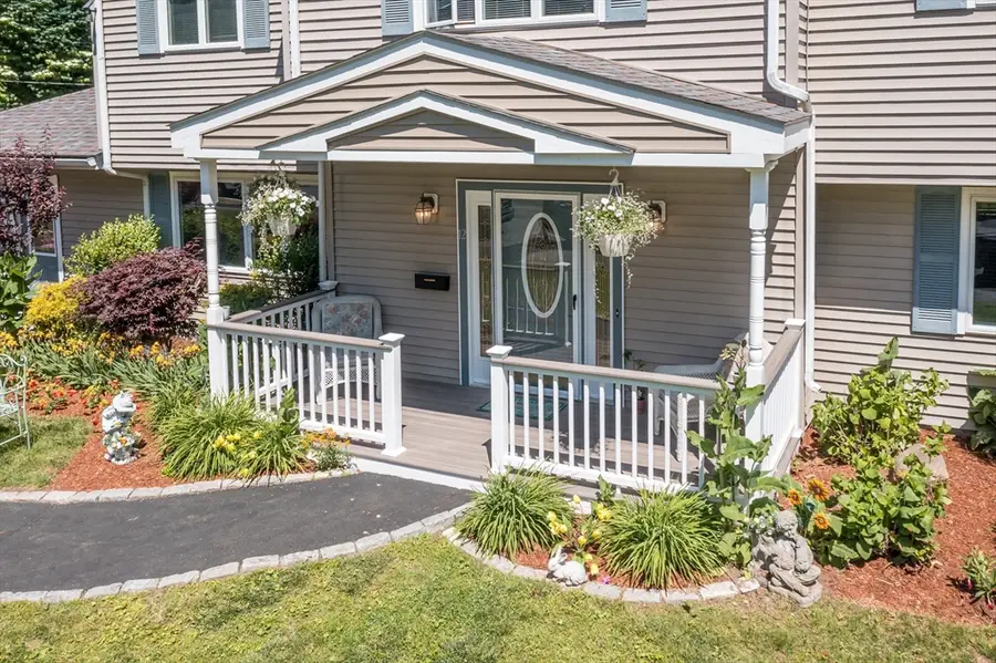 12 Emerson St, Natick, MA 01760 - #3