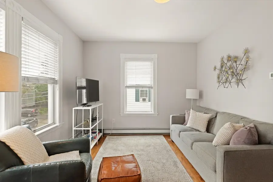 12 1/2 Dearborn Street #2, Salem, MA 01970 - #3