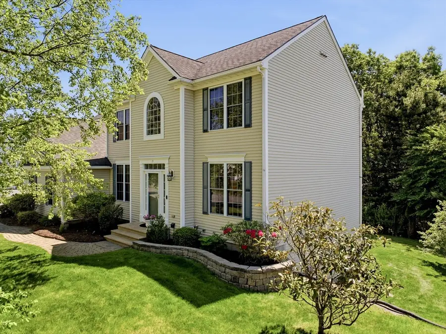 21 Seaver Farm Ln, South Grafton, MA 01560 - #3
