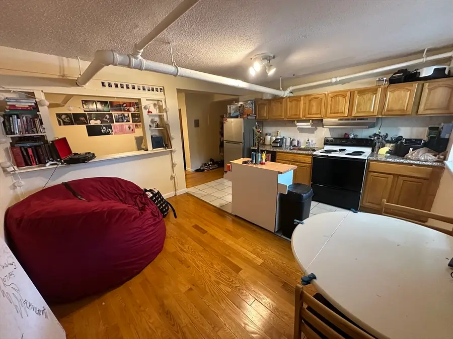 313 Summit Ave #13, Boston, MA 02135 - #2