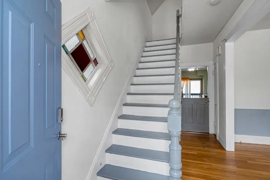 35 C St, Lowell, MA 01851 - #2