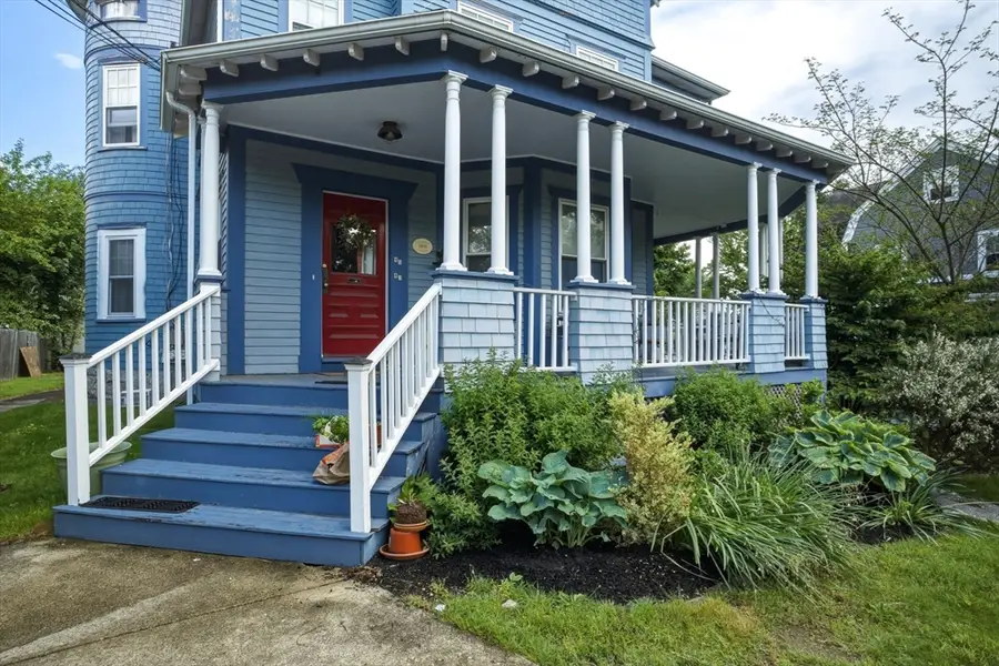 45-47 Barnard Ave, Watertown, MA 02472 - #2