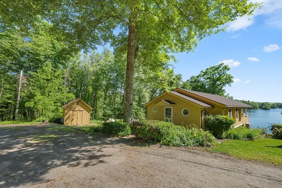 21 Carrier Lane, Sutton, MA 01590 - #3