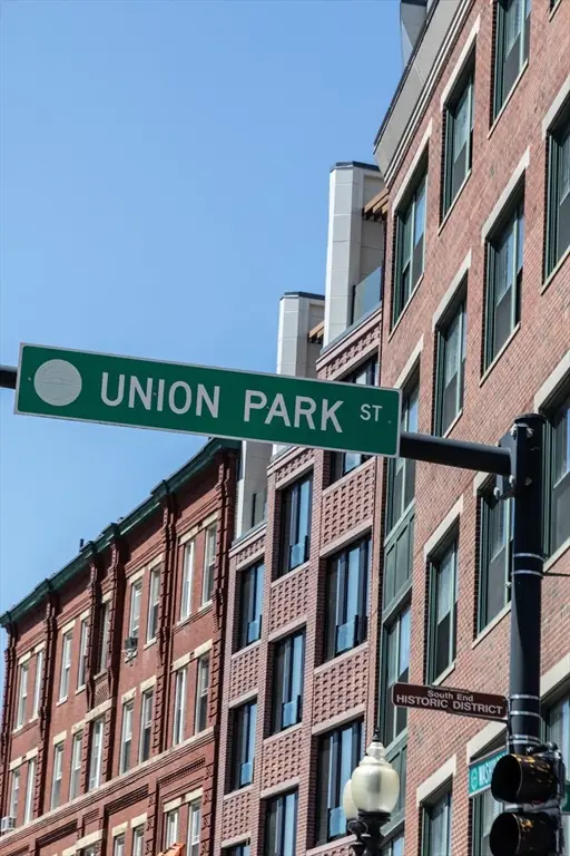 1395 Washington Street #402, Boston, MA 02118
