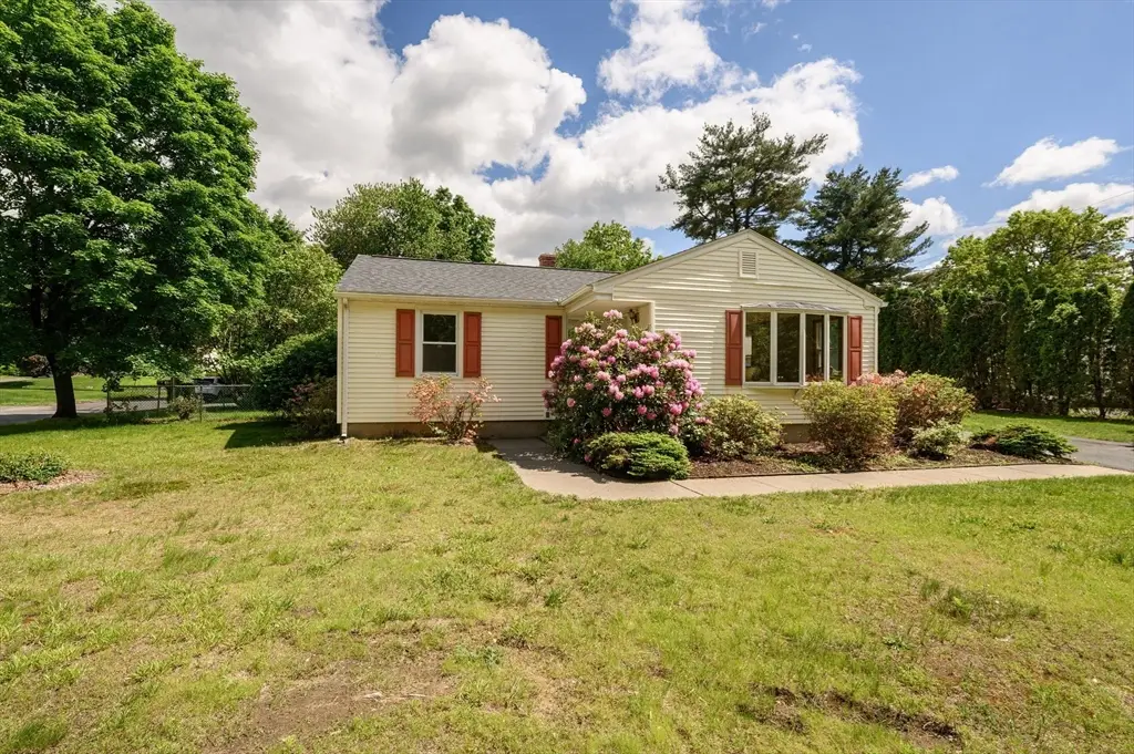 747 N Branch Pkwy, Springfield, MA 01119 - #1