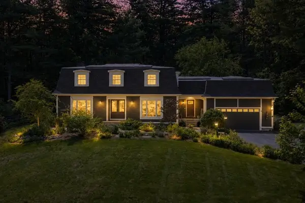 430 Page St, Lunenburg, MA 01462