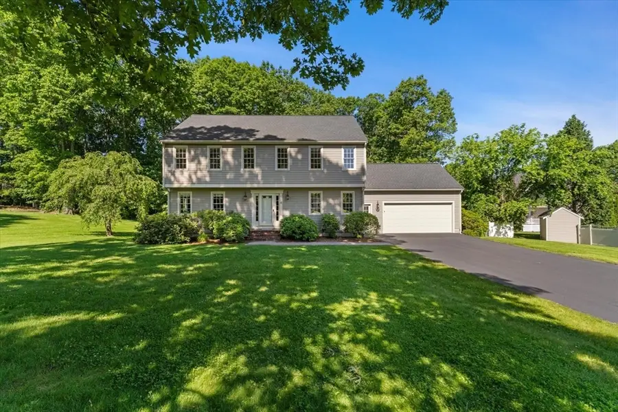 4 Ashton Dr, Shrewsbury, MA 01545 - #2