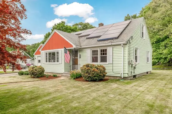 551 Fletcher St, Northbridge, MA 01588