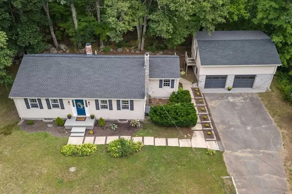 822 Hardwick Rd, Hardwick, MA 01031 - #1