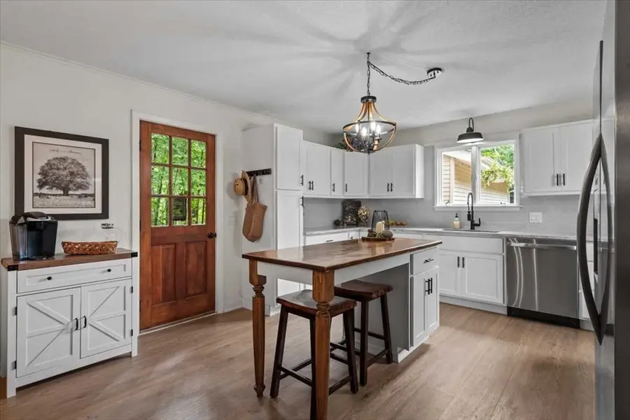 822 Hardwick Rd, Hardwick, MA 01031 - #2