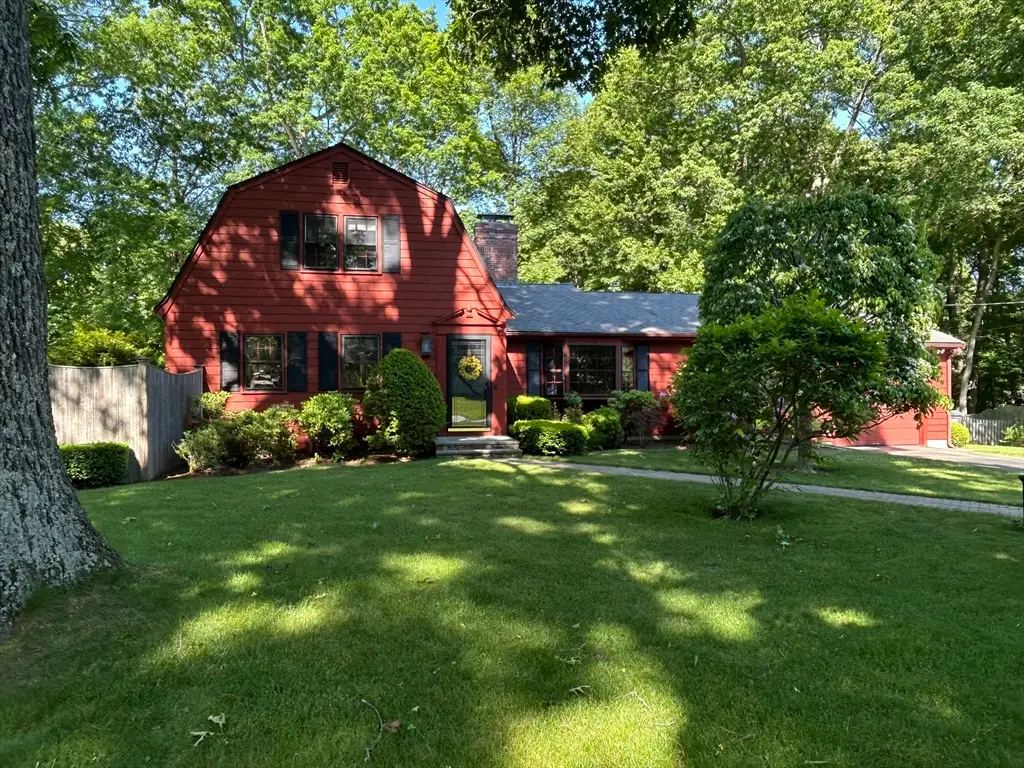 31 Muriel Ln, Milford, MA 01757 - #1