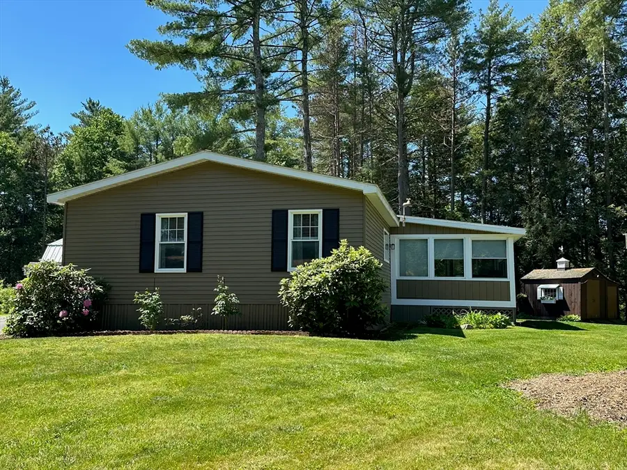 30 Earl Dr., Athol, MA 01331 - #3