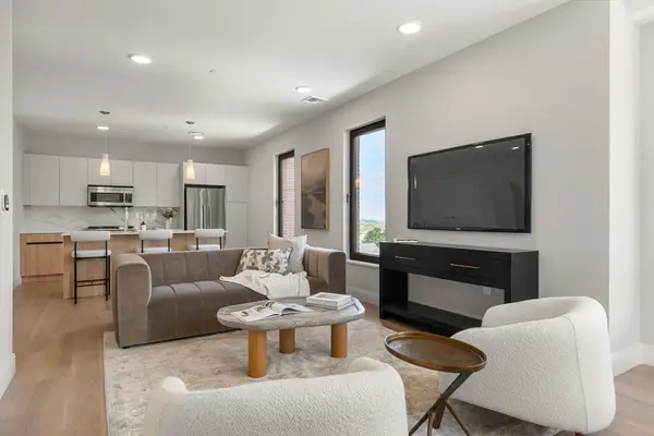 249 Corey Rd #105, Boston, MA 02135