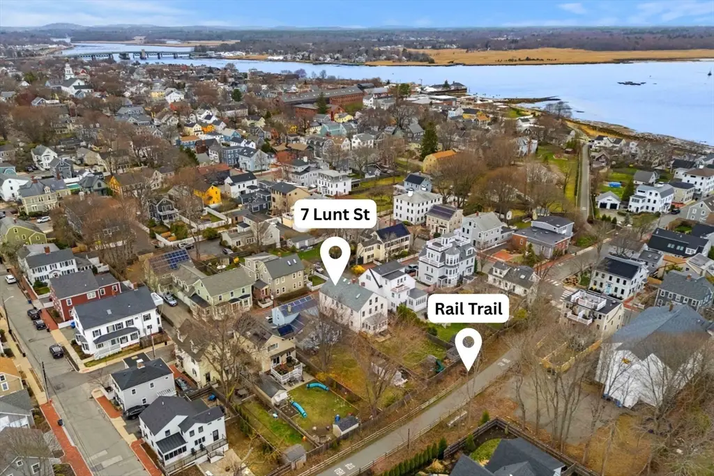 7 Lunt St, Newburyport, MA 01950 - #1
