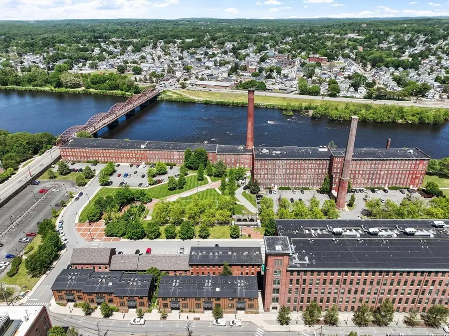 35 Riverwalk Way #R106, Lowell, MA 01854 - #3