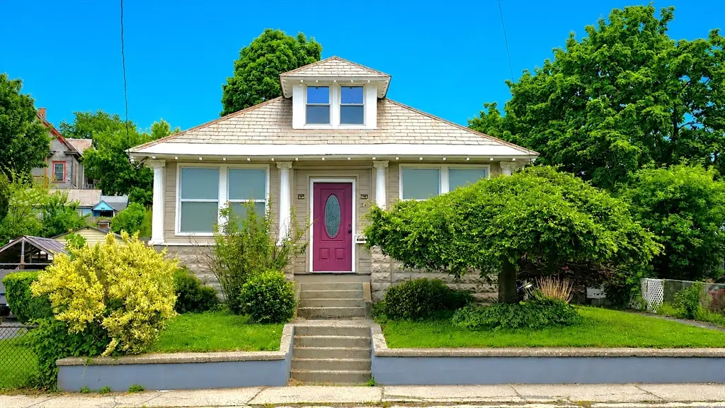 21 River St, North Adams, MA 01247 - #1