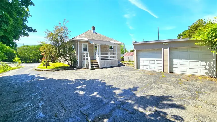 21 River St, North Adams, MA 01247 - #2