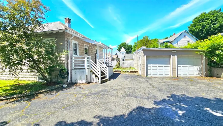 21 River St, North Adams, MA 01247 - #3