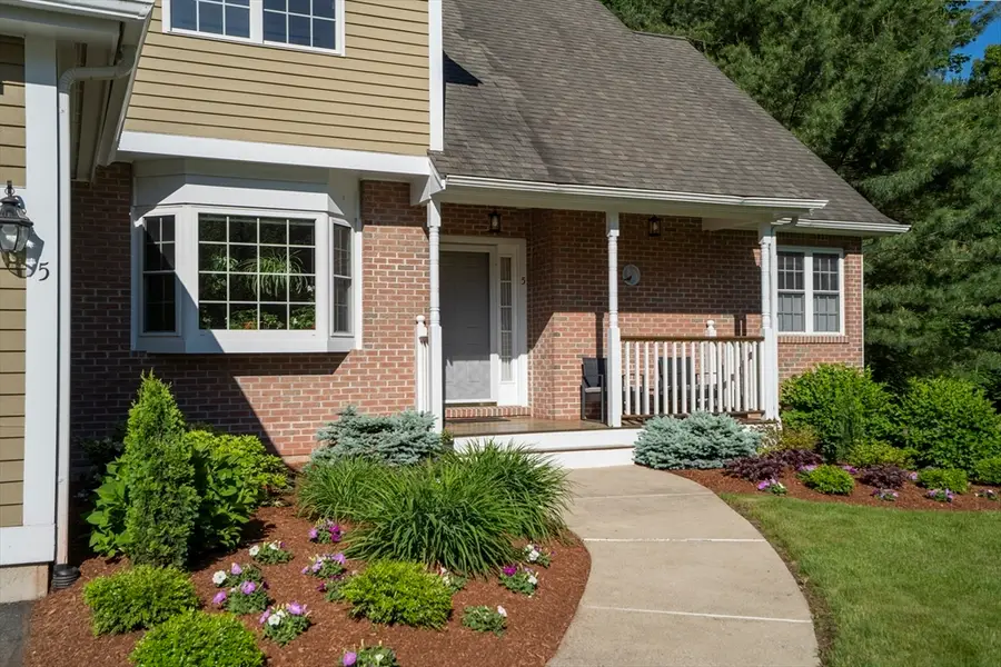 5 Lane Farm Drive #5, Bedford, MA 01730 - #3