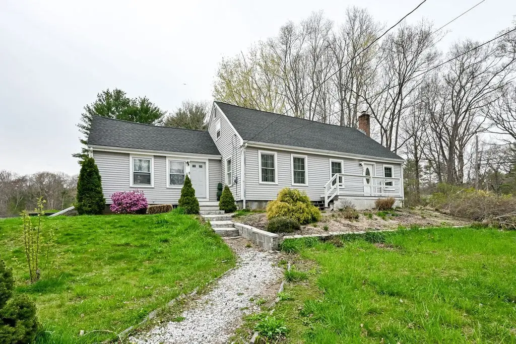 260 Glebe St, Taunton, MA 02780 - #1