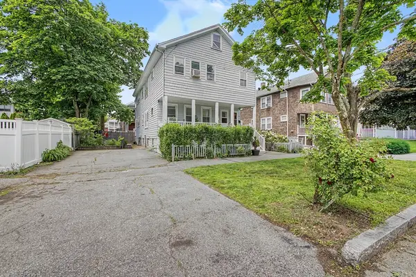 178-180 Brookside Pkwy, Medford, MA 02155