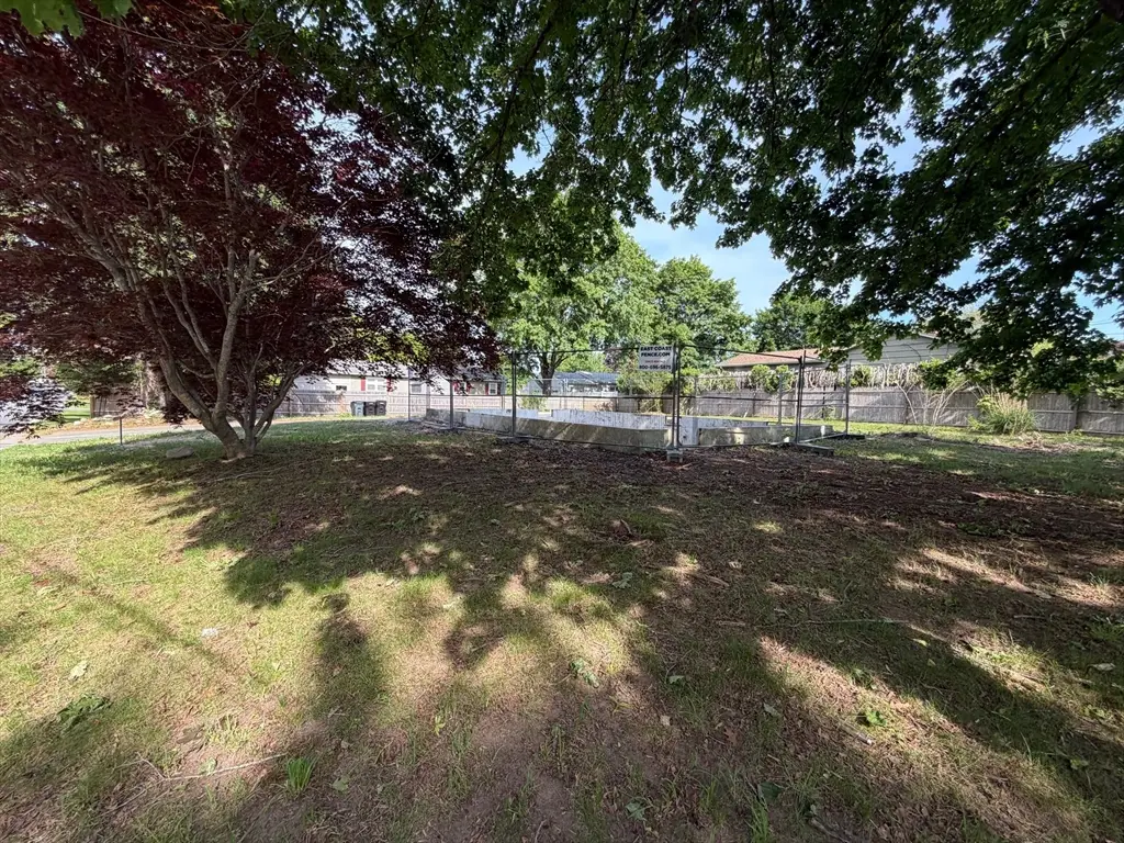 40 Sable Ave, Dartmouth, MA 02747 - #1