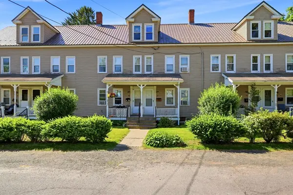 64 Mount Tom Ave #64, Easthampton, MA 01027
