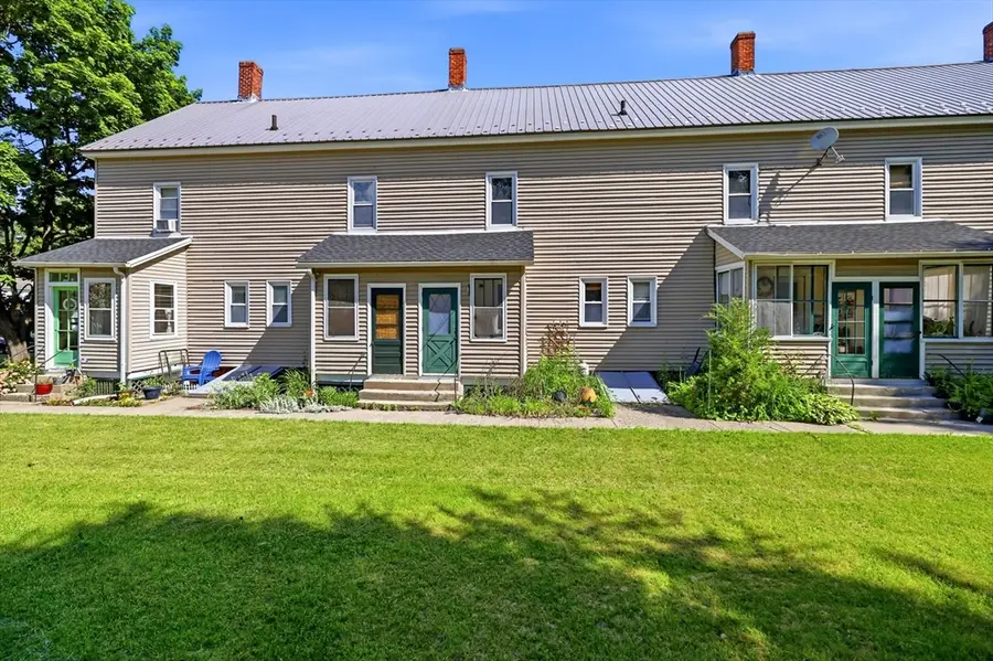 64 Mount Tom Ave #64, Easthampton, MA 01027 - #3