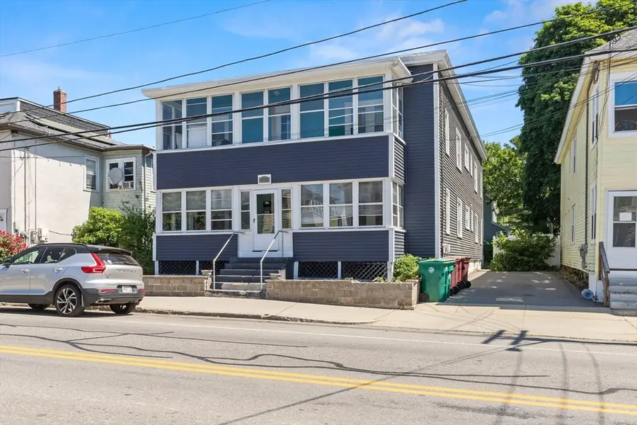 191 W Sixth St, Lowell, MA 01850 - #2