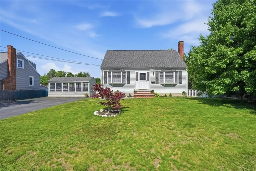 3 Devine Rd, Randolph, MA 02368 - #1