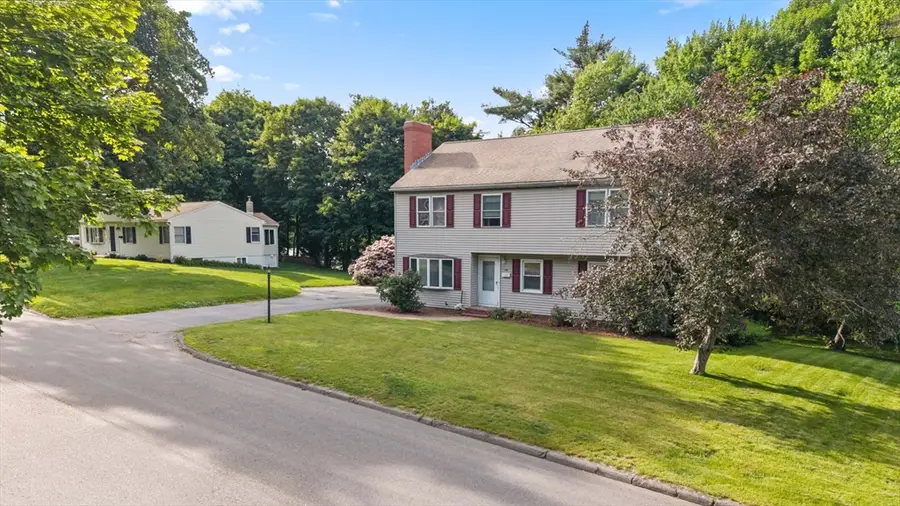16 Mars Dr, Shrewsbury, MA 01545 - #3