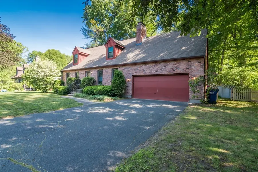 13 Carillon Cir, Easthampton, MA 01027 - #3
