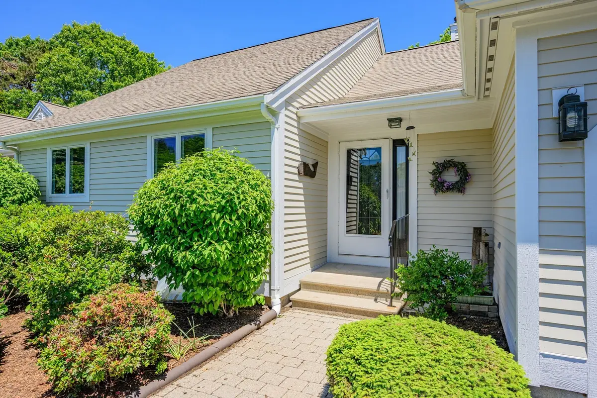 1 Sandview Ter #1, Mashpee, MA 02649 - #1