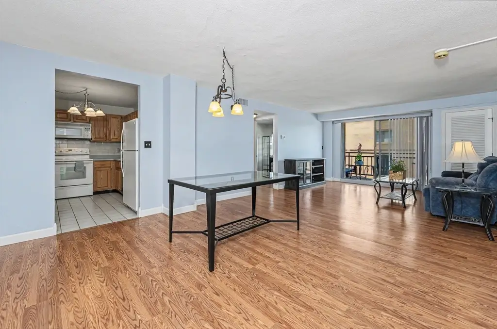 198 Locust St #203, Lynn, MA 01904 - #1