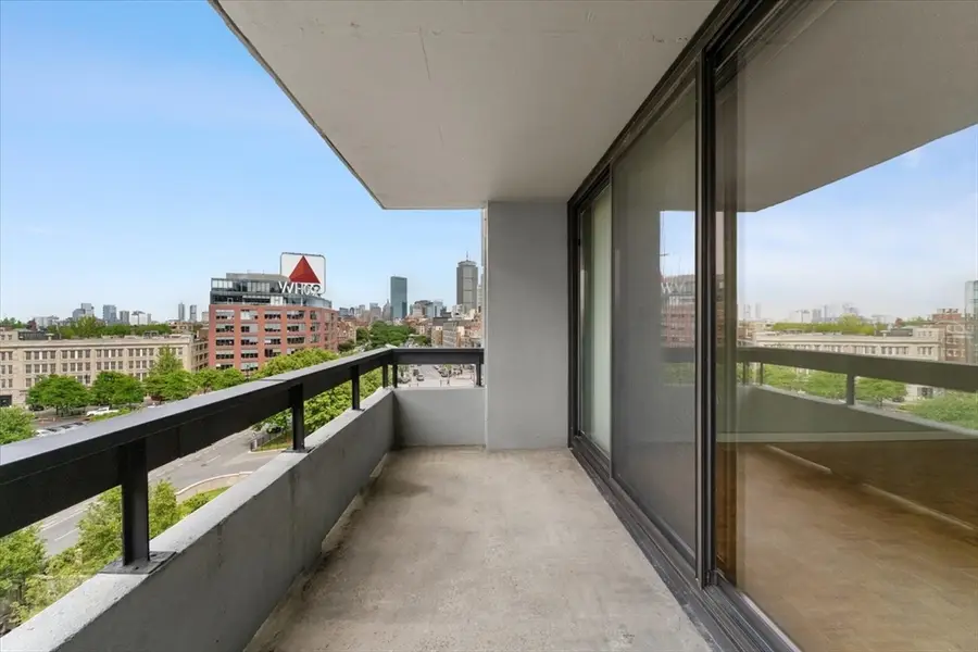 566 Commonwealth Ave #703, Boston, MA 02215 - #2