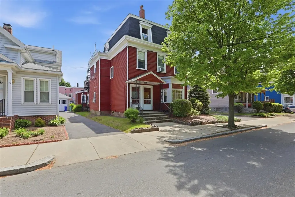 29-31 Sprague St, Malden, MA 02148 - #1