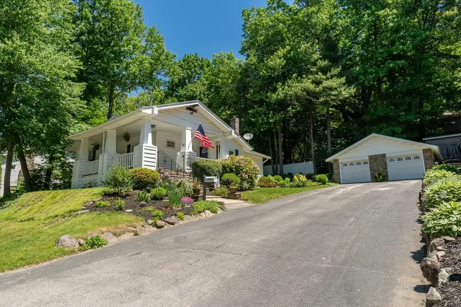 20 Drexel St, Worcester, MA 01602 - #2