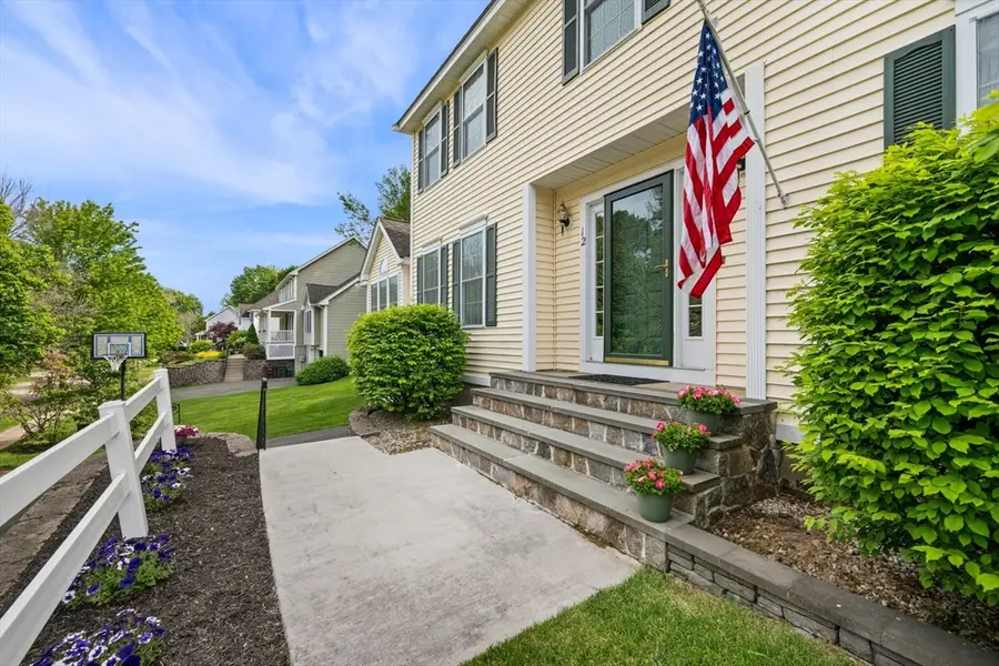 12 Olde Taverne Lane, Amesbury, MA 01913 - #2