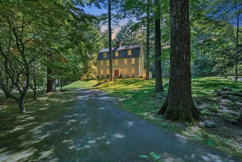 36 Laurel Hill Dr, Leverett, MA 01054 - #1