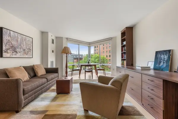 75-83 Cambridge Parkway #E405, Cambridge, MA 02142