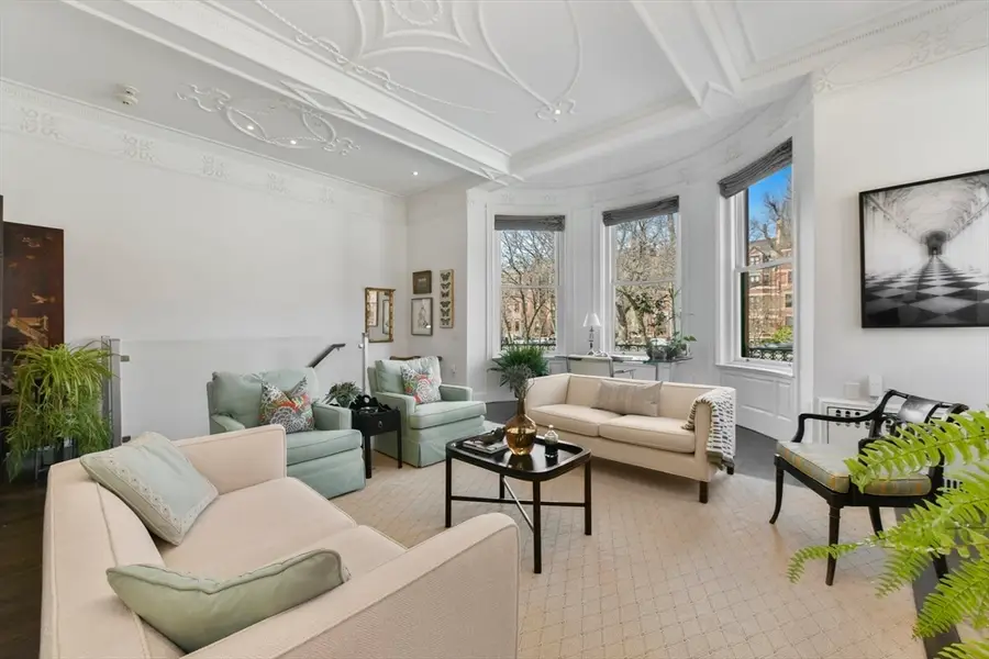 29 Fairfield St #1A, Boston, MA 02116 - #3